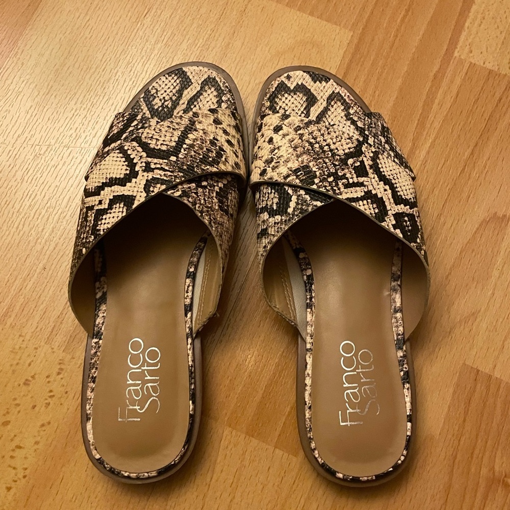 Franco Sarto “Marcos” Sandel, size 6